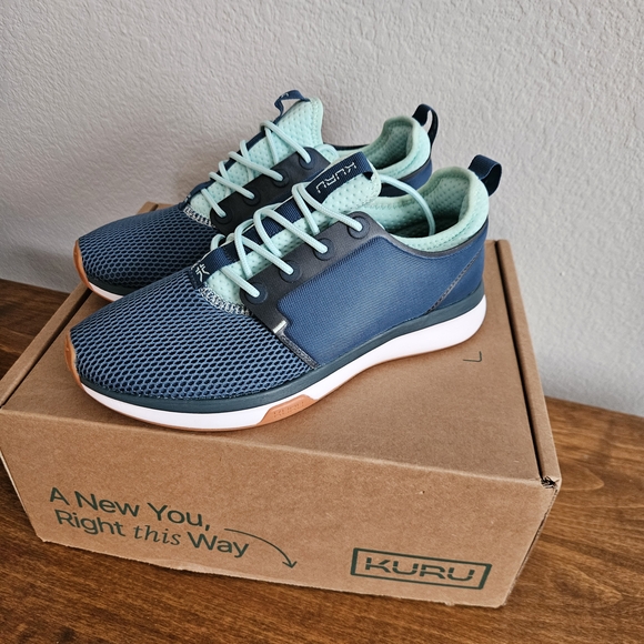 KURU Shoes - KURU Navy and Teal Sneakers. Orthpedic Recommended.  Womens Size 7.5